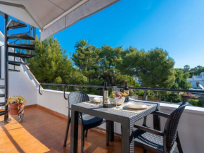 Apartment Las Sirenas by Interhome